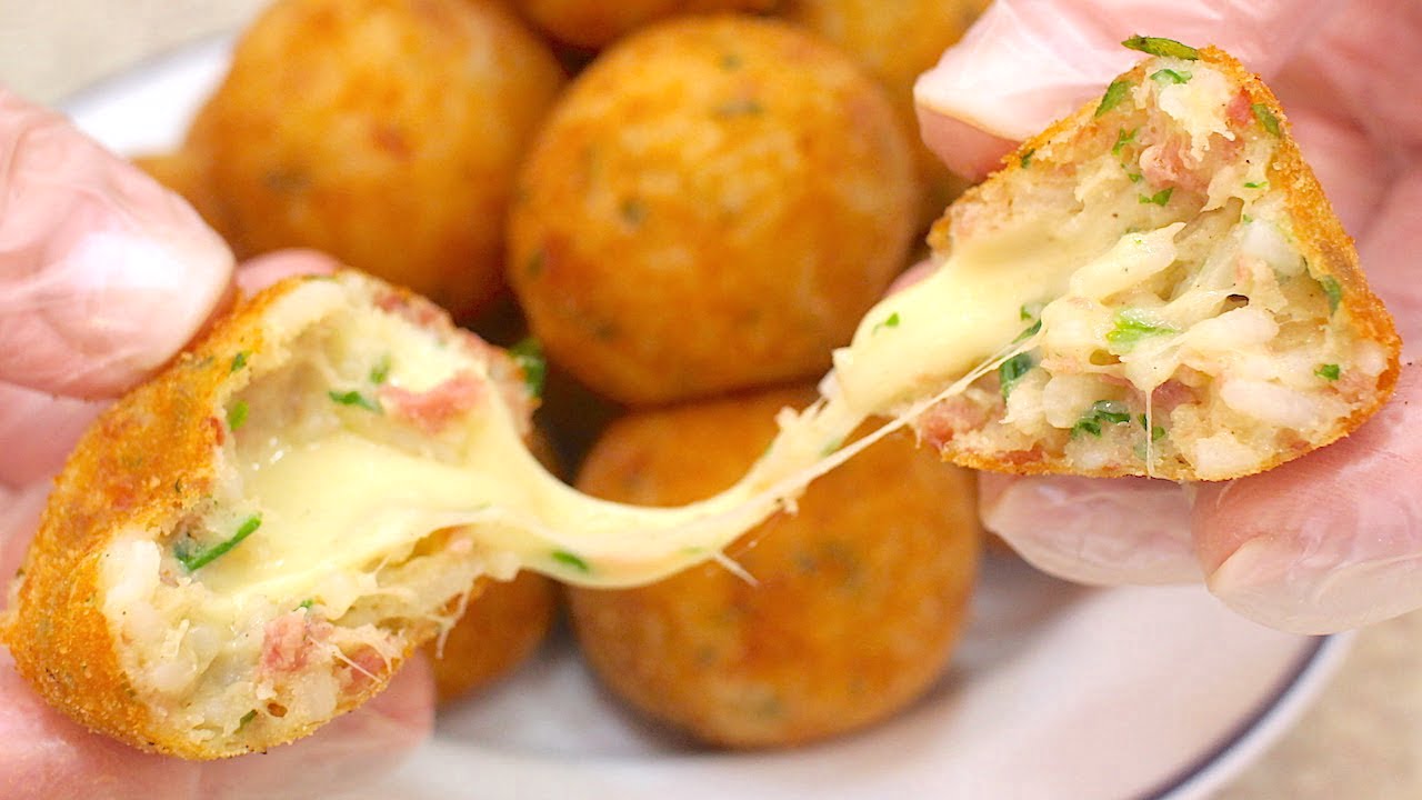 Bolinhos de arroz e queijo