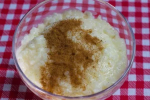 Como fazer arroz doce igualzinho ao que você comia na infância