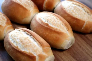 Pão Francês Caseiro: O Sabor da Tradição na Sua Mesa