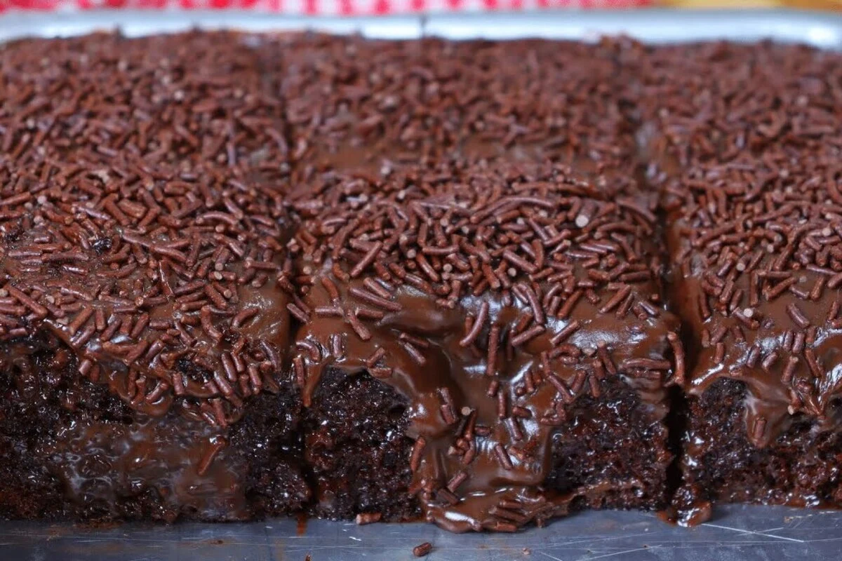 Bolo de Chocolate Rapido