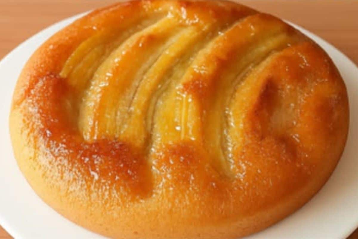 Bolo de banana de frigideira