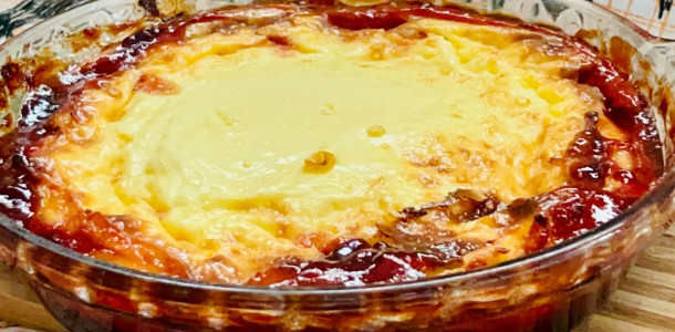 sobremesa com creme de leite e goiabada