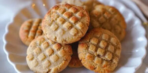 Biscoitos perfeitos com apenas 2 ingredientes! Sem açúcar, sem glúten, sem laticínios, sem ovo! Detalhes no primeiro comentário