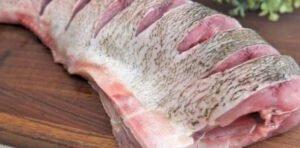 O segredo espanhol de fritar peixe com água, sem respingos e sem óleo queimado!