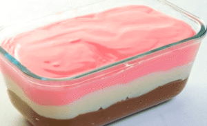 Uma Sobremesa Colorida, Cremosa e Irresistível –