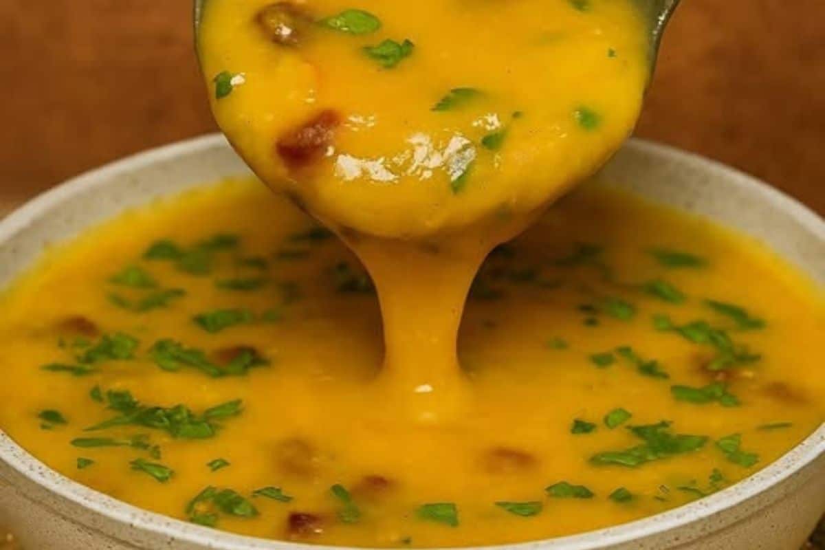 Caldo de Mandioca com linguica