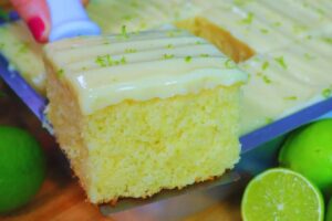 Bolo de Limão Fofinho – Mundo de Delícias