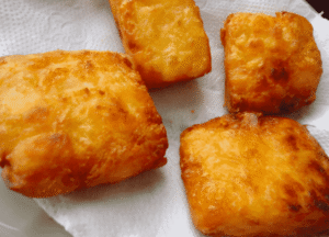 O Melhor Jeito de Fazer Mandioca Frita Cremosa em Casa –