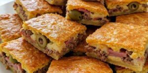 Torta salgada fácil de liquidificador, fica muito saborosa!!