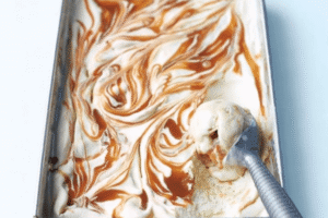 Sorvete de Banana com Doce de Leite