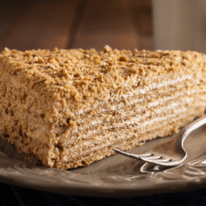 Bolo de Bolacha de Café Cremoso em 40 Minutos com Nestlé