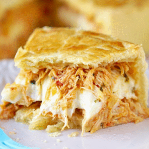 Torta Cremosa de Frango com Requeijão em 50 Minutos com Nestlé