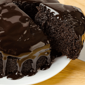 Massa de Bolo Black com Chocolate Nestlé em 1 Hora