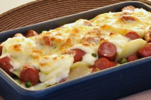 Linguiça de Forno com Batata e Queijo