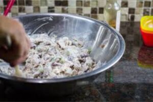 Salada Santa Helena: Delicada, Cremosa e Refrescante