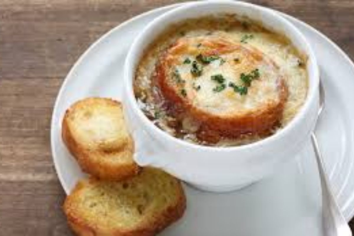 sopa de cebola