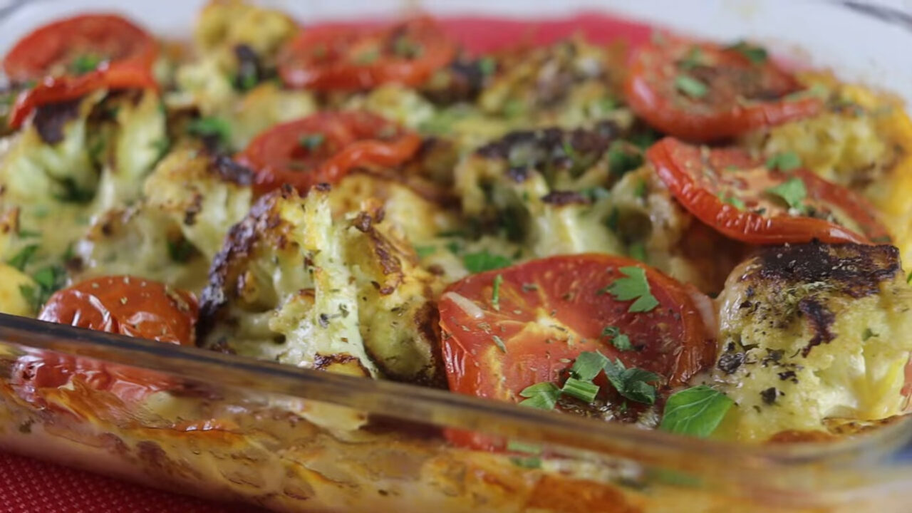 7 SEU ALMOCO FICARA AINDA MAIS GOSTOSO COM ESTA RECEITA. COUVE FLOR EMPANADA E GRATINADA DELICIOSA. Divinas Receitas e1751665018303
