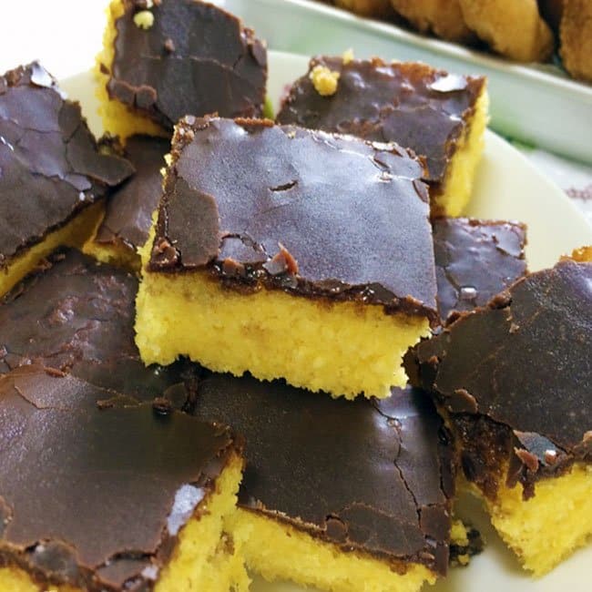 Bolo de Cenoura com Calda Crocante de Chocolate231