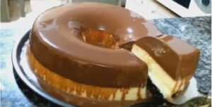 O Pudim Prestígio de Geladeira é tão gostoso que todo mundo pede a receita da sobremesa