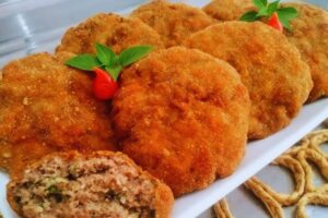 Bolinhos de Carne Moída Empanados