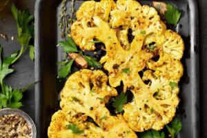 Couve-Flor Assada com Alho e Parmesão