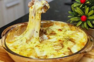 Isca de Carne Cremosa com Queijo e Bacon