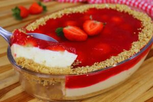 Torta de Morango Fácil – Mundo de Delícias