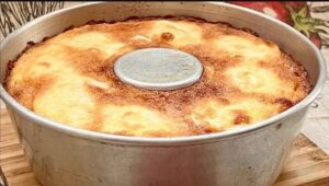 Delicioso bolo sem farinha de trigo: úmido, fofo, fácil de fazer e ótimo para servir no café!