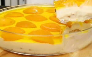 Torta de Pêssego Cremosa