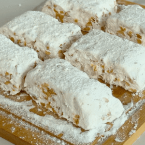 Torrone Caseiro Crocante em 30 Minutos com Nestlé