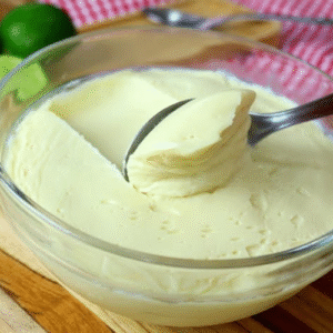 Recheio Cremoso de Limão com Nestlé em 15 Minutos