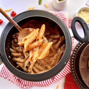 Macarrão de Panela de Pressão Cremoso em 20 Minutos com Nestlé