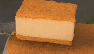 Bata o leite condensado com a banana! Você vai se surpreender!