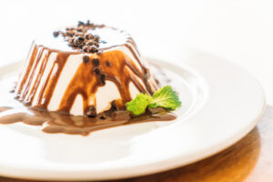 Manjar branco cremoso delicado e irresistível perfeito para festas e sobremesas de família