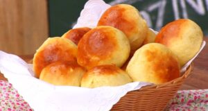 Com 3 Ingredientes você faz esse Pão de Leite Fofinho