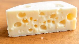 Receita de Queijo Caseiro Rápido com Apenas 4 Ingredientes –