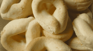 Com jeitinho de receita antiga, esse biscoitinho caipira conquista pelo sabor simples