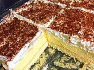 Bolo Aveludado – A Sensação Minimalista e Cremosa