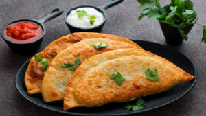 Pastel Assado com Recheio de Pizza: Praticidade e Muito Sabor