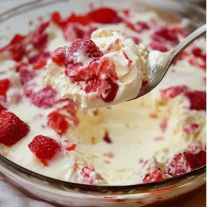 Creme de Morango Cremoso em 15 Minutos com Nestlé