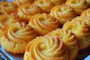 Bolacha de Coco com Leite