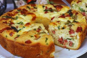 Bolo Salgado de Calabresa – Mundo de Delícias