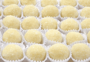 Brigadeiro Branco com Leite em Pó: simples, cremoso e irresistível