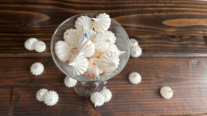 o doce leve e crocante que encanta a cada mordida