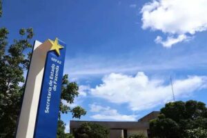 Contas do governo tensionadas: despesas acompanham receitas de perto