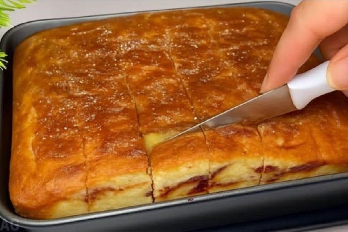 Esse Bolo e irresistivel todo mundo me pede a receita