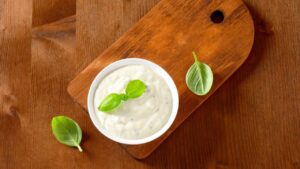 Esse molho é tão cremoso que transforma qualquer bife simples em prato de chef!