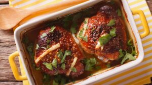 Sobrecoxa de Frango Assada com Mostarda e Mel: sabor agridoce que conquista