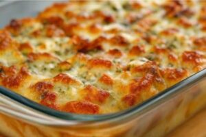 Minha Torta de Pão Velho sempre some antes mesmo de esfriar