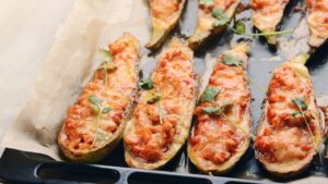 leve por fora, recheio farto por dentro e aroma convidativo